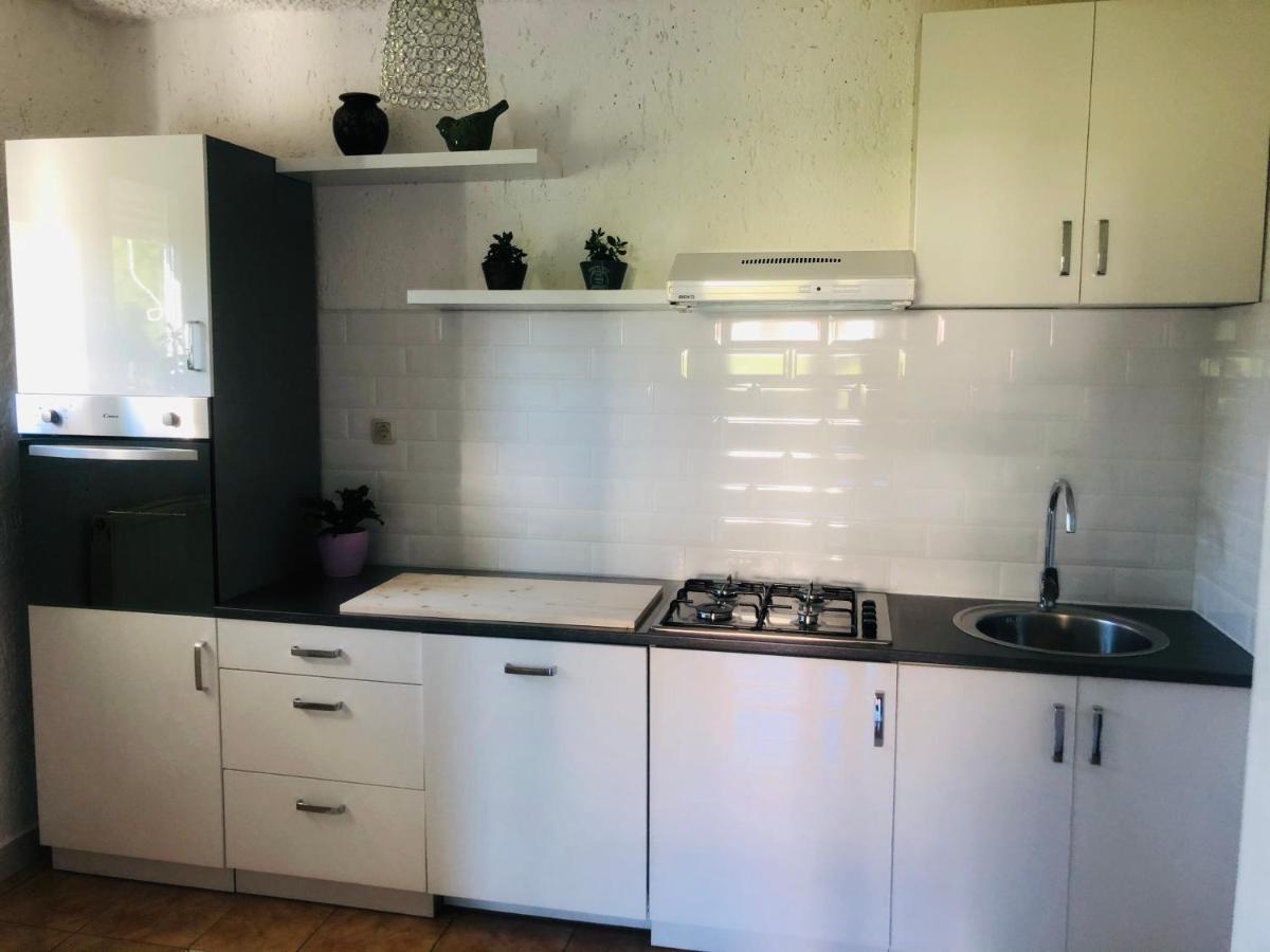Apartments Smirnov ドレツニック・グラード エクステリア 写真